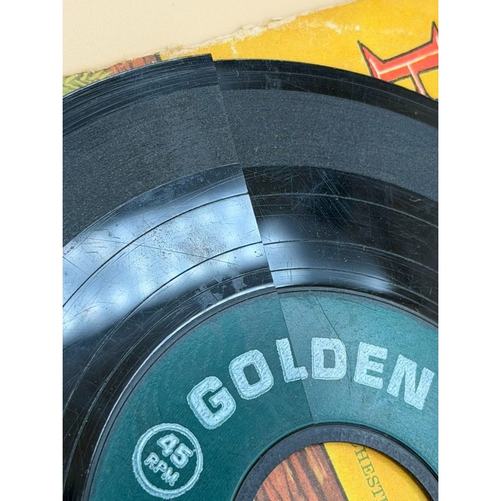 Vintage Kids 45 RPM Record Book Lot Star Wars Popeye Smokey Bear Golden Records - Picture 8 of 13